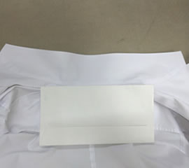 白衣 首元の汚れアフター